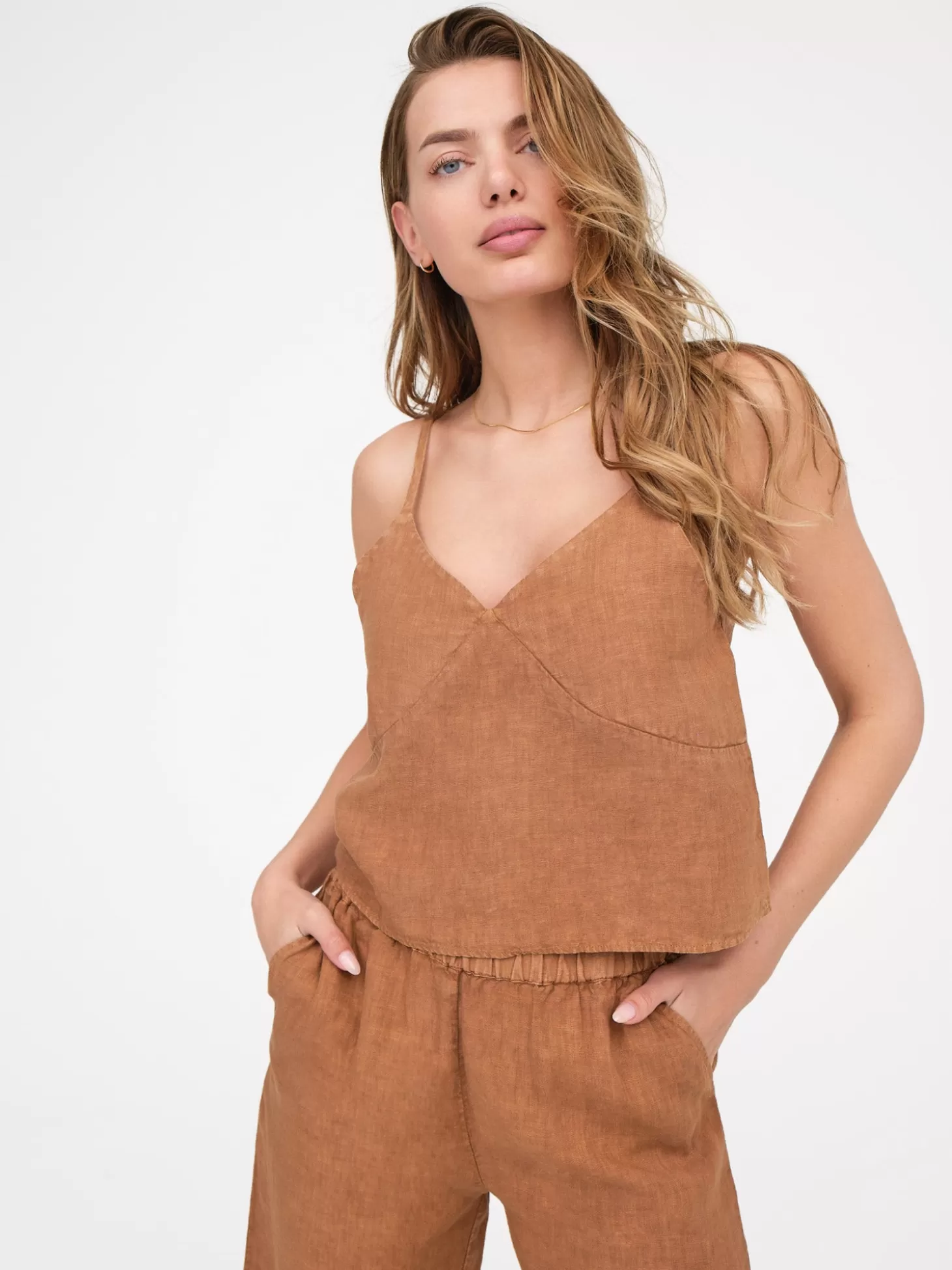 Women MATE the Label Linen Cami