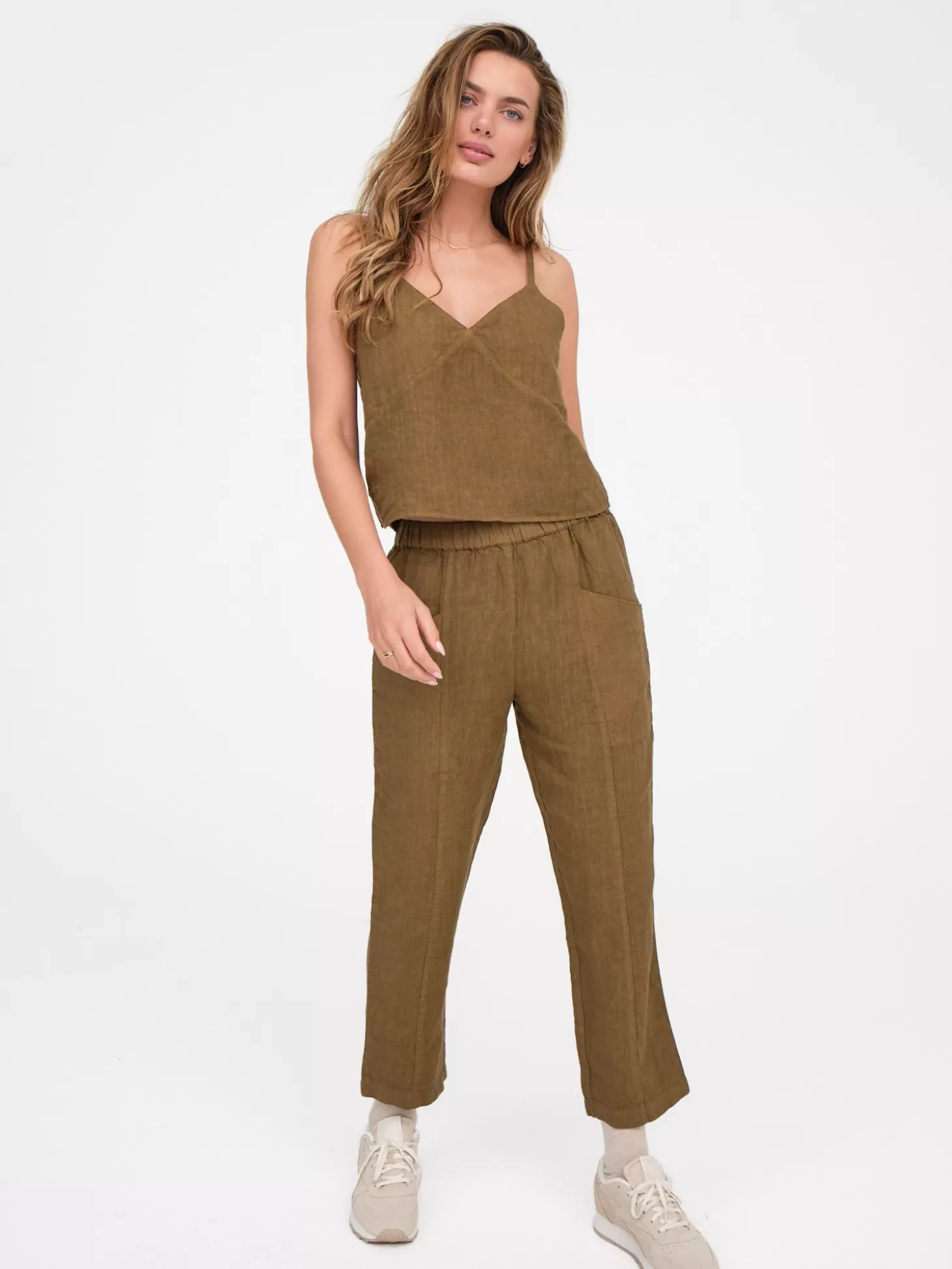 Women MATE the Label Linen High Waisted Pant