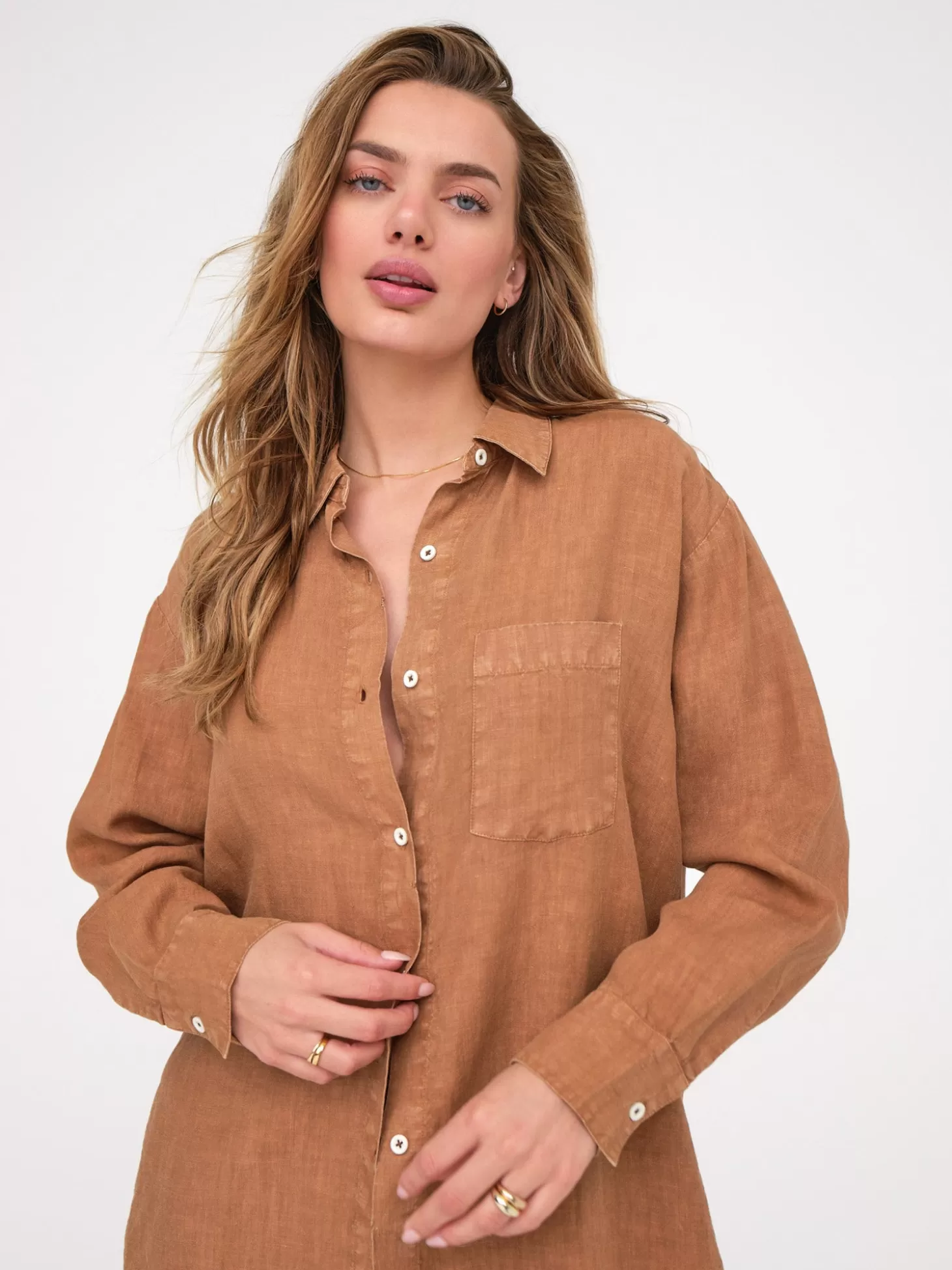 Women MATE the Label Linen Oversized Long Sleeve Shirt