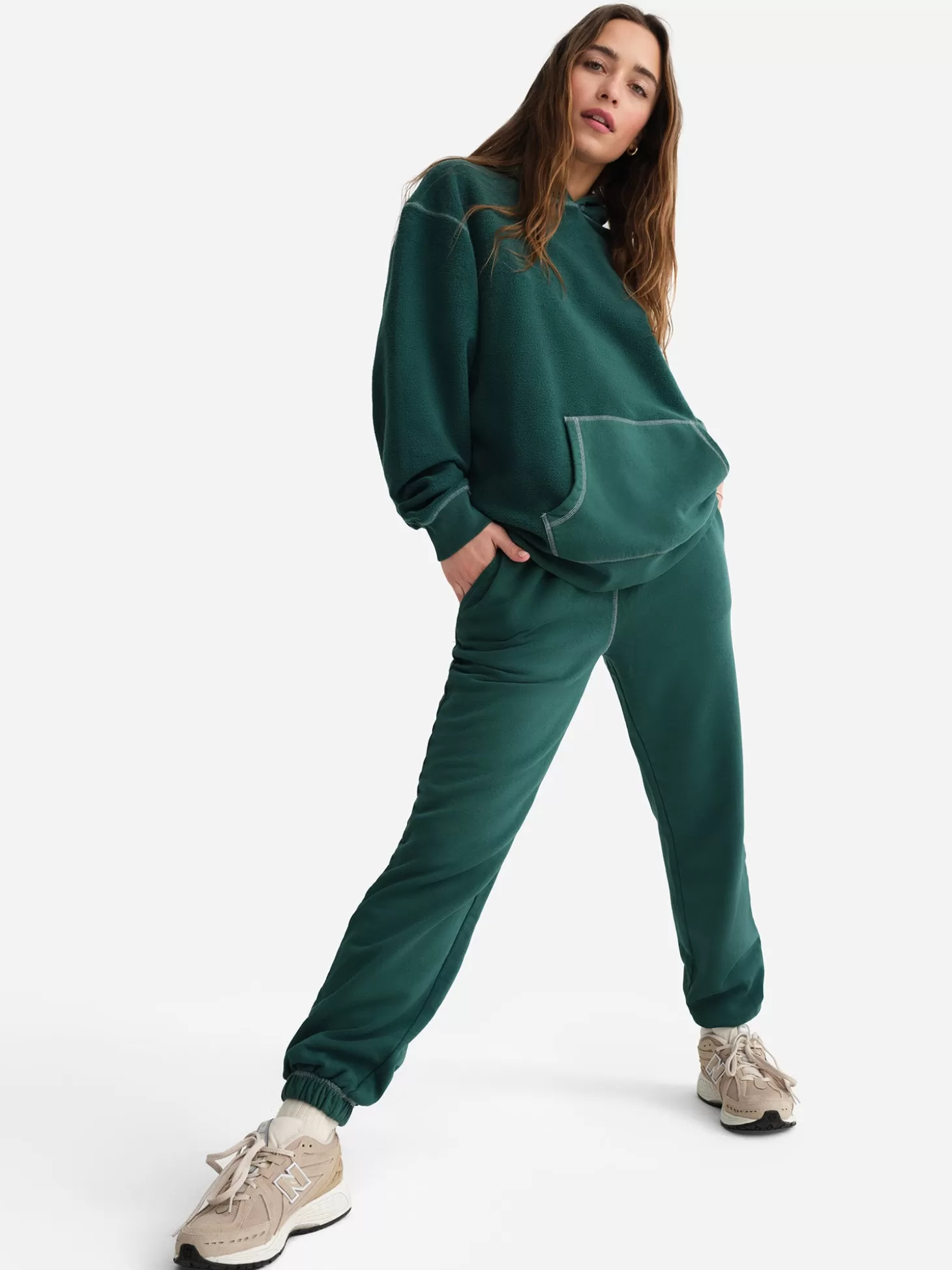 Women MATE the Label Organic Fleece Relaxed Pocket Contrast Sweatpant